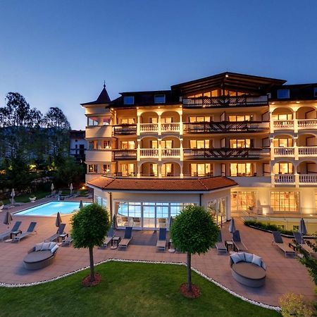 Majestic Hotel & Spa Resort Brunico Exterior photo