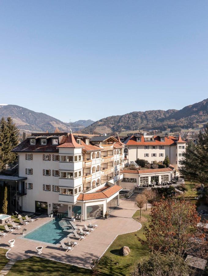 Majestic Hotel & Spa Resort Brunico Exterior photo